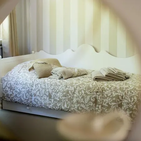 Ferme Marie Helene Oda ve Kahvaltı Ittlenheim